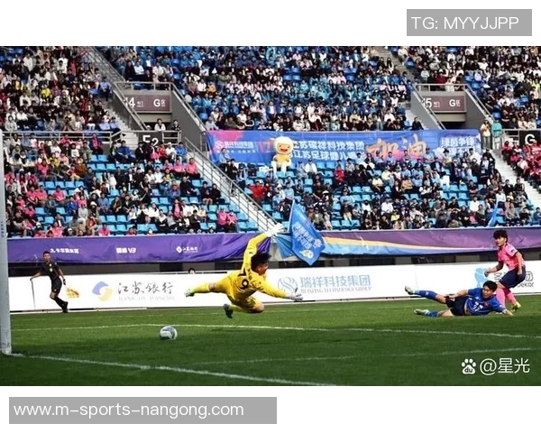 釜山偶像与全南天龙的激烈对决展现足球魅力与团队精神的巅峰对抗