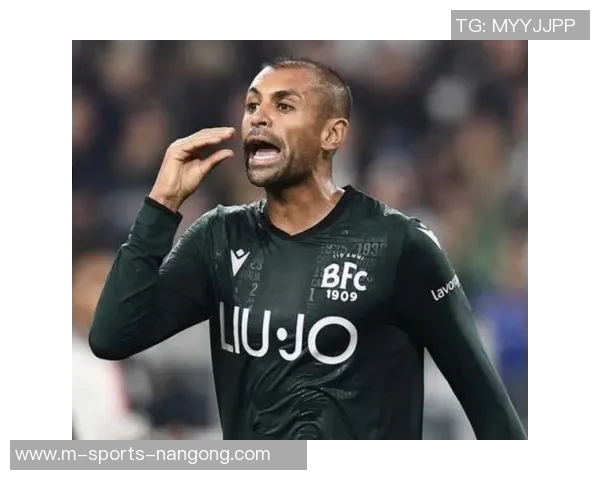 达尼洛：从足球场上的闪耀星辰到生活中的坚韧斗士